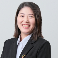 山下　直子